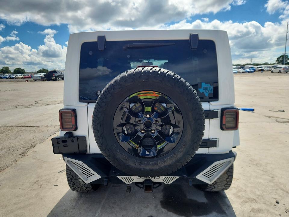 2013 Jeep Wrangler Unlimited მანქანა იყიდება აუქციონზე, vin: 1C4HJWEGXDL703747, აუქციონის ნომერი: 66820596