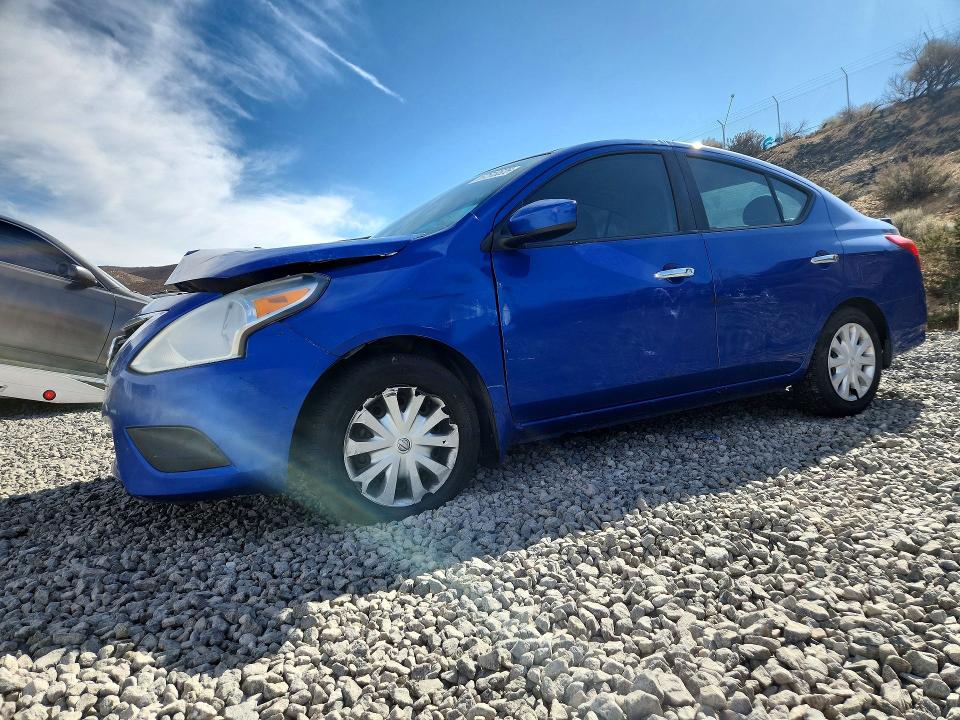 2015 Nissan Versa მანქანა იყიდება აუქციონზე, vin: 3N1CN7AP1FL937604, აუქციონის ნომერი: 67518526