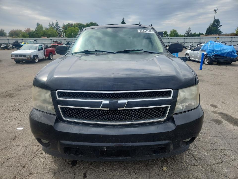 69233176 :رقم المزاد ، 1GNFK13017J151561         vin ، 2007 Chevrolet Tahoe مزاد بيع
