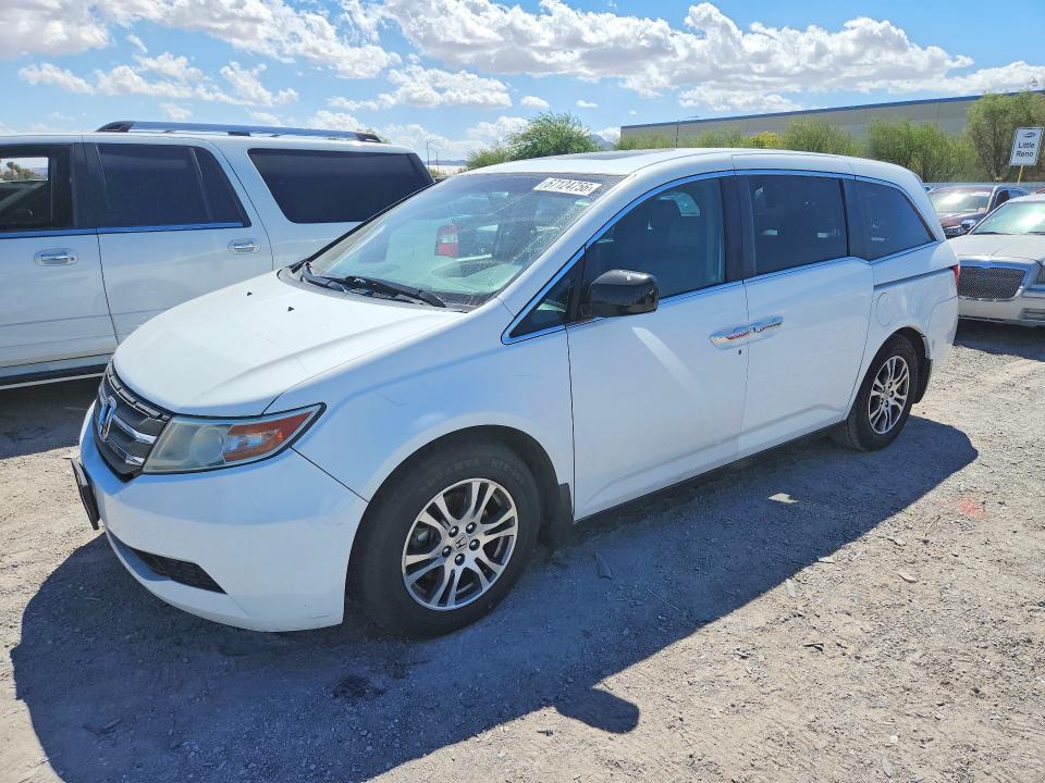 67124756 :رقم المزاد ، 5FNRL5H62CB108923 vin ، 2012 Honda Odyssey مزاد بيع