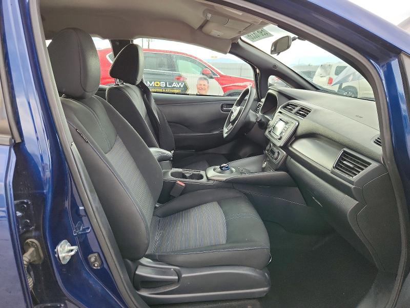 69616336 :رقم المزاد ، 1N4AZ1CP7KC302353 vin ، 2019 Nissan Leaf مزاد بيع