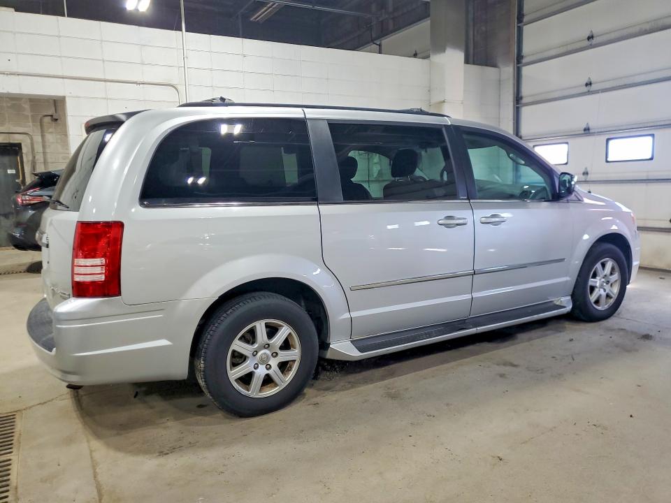 Продаж на аукціоні авто 2010 Chrysler Town & Country, vin: 2A4RR5D10AR217756, номер лоту: 66862606