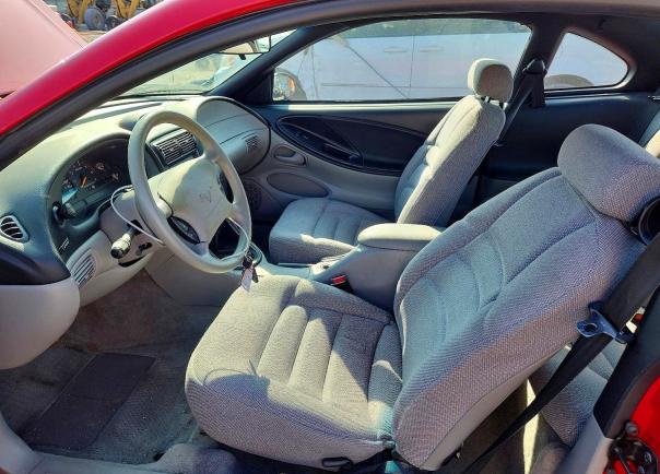68139286 :رقم المزاد ، 1FALP4049TF102410 vin ، 1996 Ford Mustang مزاد بيع