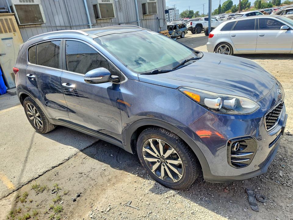 68706196 :رقم المزاد ، KNDPN3AC7H7150622 vin ، 2017 Kia Sportage مزاد بيع