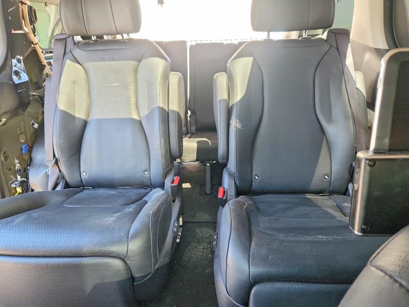 2023 Kia Carnival მანქანა იყიდება აუქციონზე, vin: KNDNE5H32P6216393, აუქციონის ნომერი: 68666006