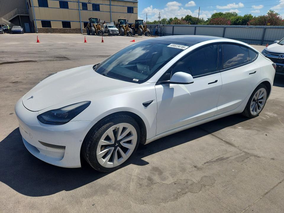 68823416 :رقم المزاد ، 5YJ3E1EA3MF994415 vin ، 2021 Tesla Model 3 مزاد بيع