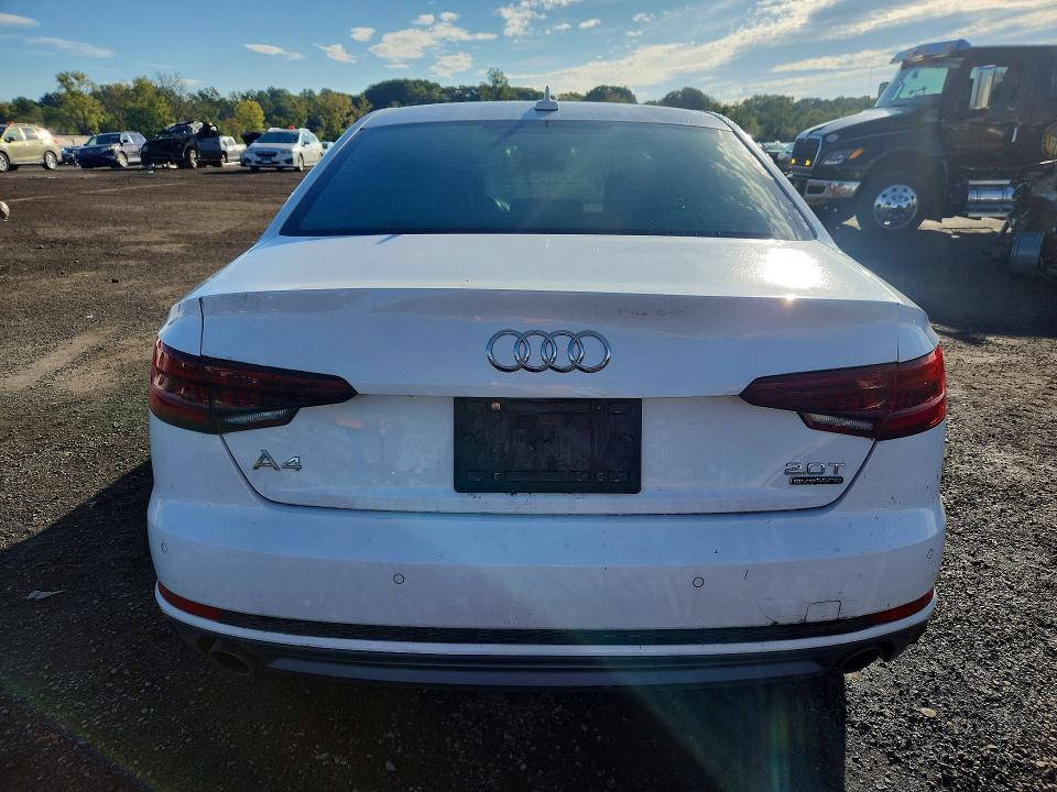 69528726 :رقم المزاد ، WAUPNAF42JA118088 vin ، 2018 Audi A4 مزاد بيع