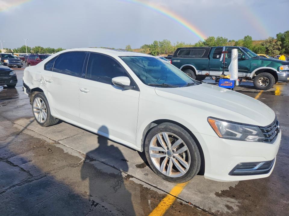 67500166 :رقم المزاد ، 1VWLA7A32KC012662 vin ، 2019 Volkswagen Passat مزاد بيع