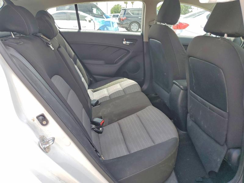 67517616 :رقم المزاد ، KNAFX5A85E5234570 vin ، 2014 Kia Forte مزاد بيع