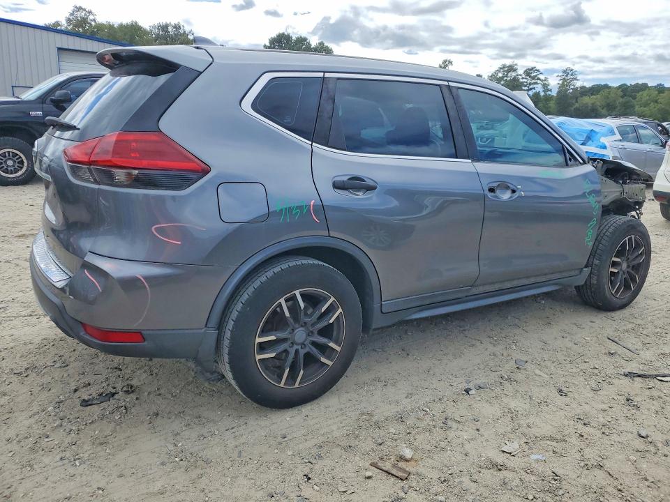 70276286 :رقم المزاد ، 5N1AT2MT6JC751790 vin ، 2018 Nissan Rogue مزاد بيع