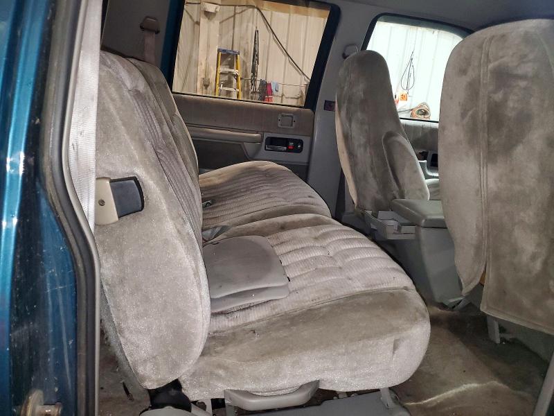 Aukcja sprzedaży 1993 Chevrolet Suburban, vin: 1GNFK16K2PJ382191, numer aukcji: 69449436