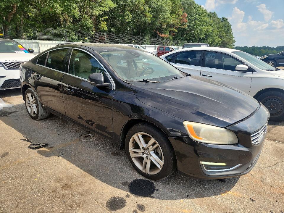 2015 Volvo S60 მანქანა იყიდება აუქციონზე, vin: YV126MFK7F2357691, აუქციონის ნომერი: 67833886