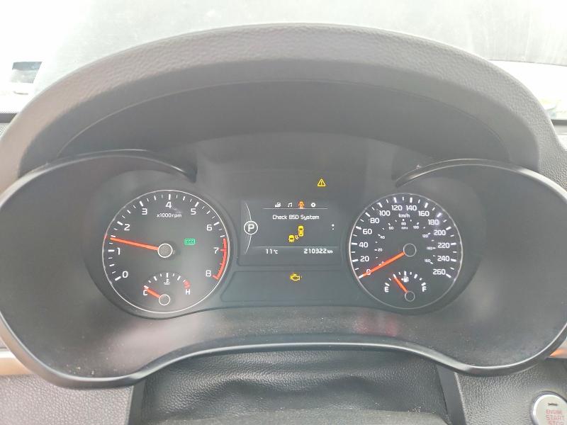 2017 Kia Optima მანქანა იყიდება აუქციონზე, vin: 5XXGU4L32HG174050, აუქციონის ნომერი: 67301166