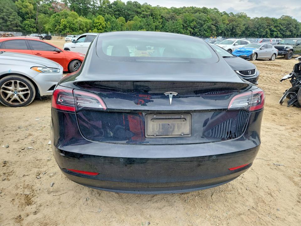 2022 Tesla Model 3 მანქანა იყიდება აუქციონზე, vin: 5YJ3E1EAXNF369284, აუქციონის ნომერი: 68767096