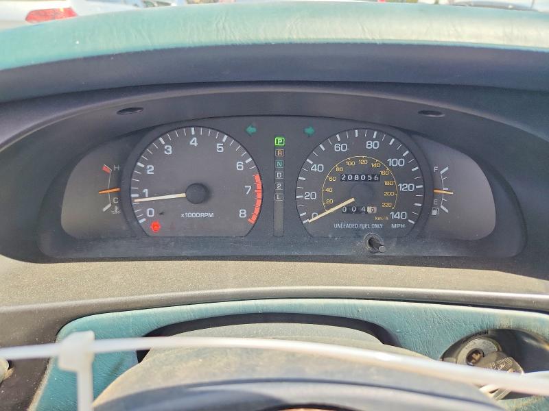 68447696 :رقم المزاد ، 4T1VK12E4NU006488 vin ، 1992 Toyota Camry مزاد بيع