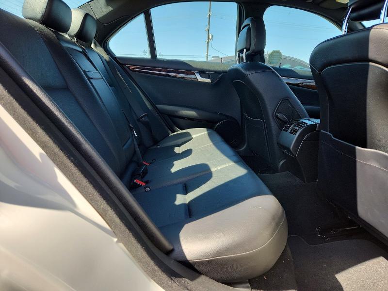 67401286 :رقم المزاد ، WDDGF4HB0EG242799 vin ، 2014 Mercedes-benz C مزاد بيع