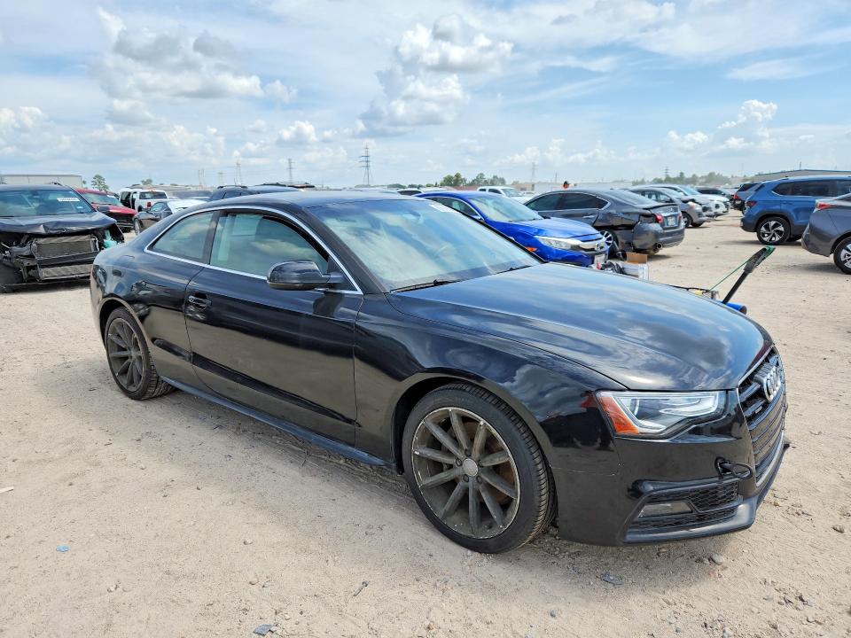 Продажа на аукционе авто 2015 Audi A5, vin: WAUMFAFR9FA003720, номер лота: 67918316