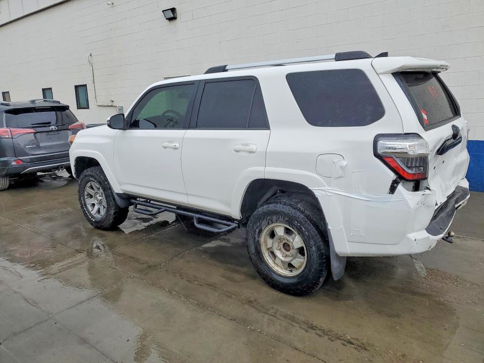 2016 Toyota 4runner მანქანა იყიდება აუქციონზე, vin: JTEBU5JR3G5366597, აუქციონის ნომერი: 69619876