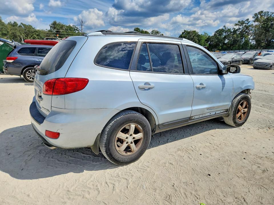 2007 Hyundai Santa Fe მანქანა იყიდება აუქციონზე, vin: 5NMSG13D87H110832, აუქციონის ნომერი: 70613656