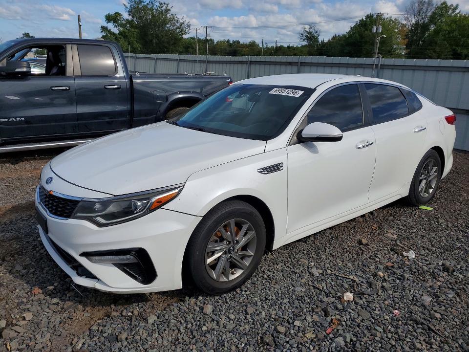 Auction sale of the 2020 Kia Optima, vin: 5XXGT4L3XLG428874, lot number: 69951296