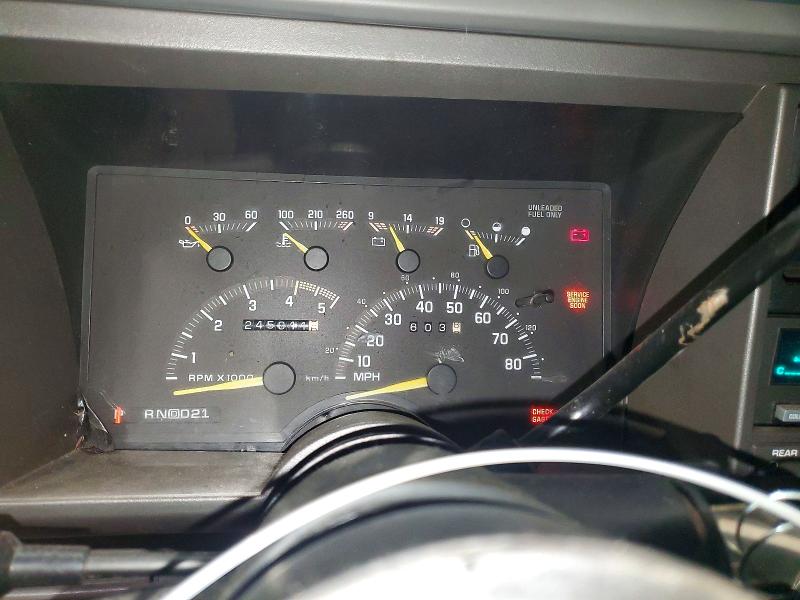 Aukcja sprzedaży 1993 Chevrolet Suburban, vin: 1GNFK16K2PJ382191, numer aukcji: 69449436