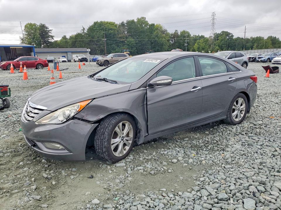 69494276 :رقم المزاد ، 5NPEC4AC4DH515525 vin ، 2013 Hyundai Sonata مزاد بيع