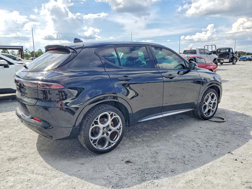 Продажа на аукционе авто 2024 Alfa Romeo Tonale, vin: ZASPATCW7R3048480, номер лота: 68216766