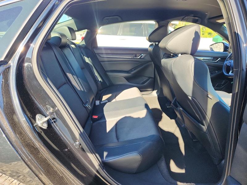 Продаж на аукціоні авто 2018 Honda Accord, vin: 1HGCV1F36JA053725, номер лоту: 68487766