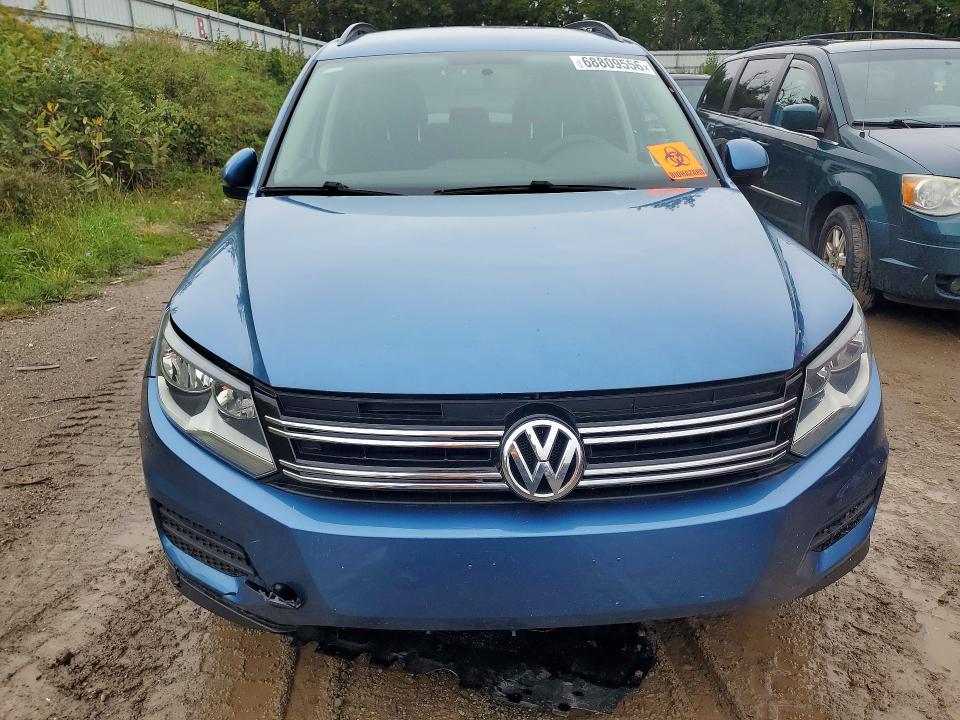 Продажа на аукционе авто 2018 Volkswagen Tiguan Limited, vin: WVGBV7AX0JK005134, номер лота: 68809556