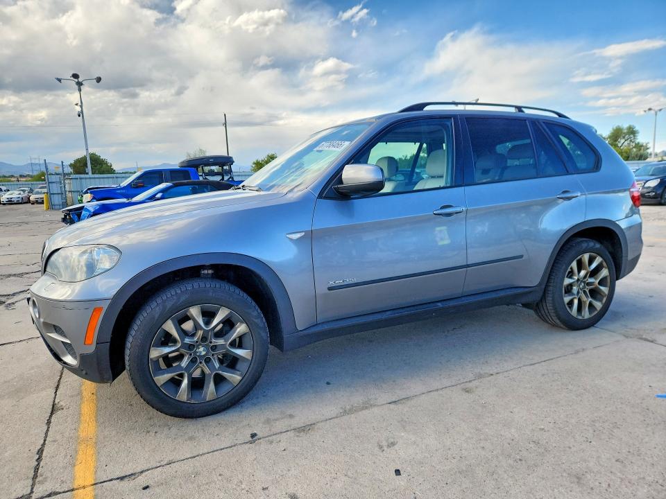 67788466 :رقم المزاد ، 5UXZV4C52BL743556 vin ، 2011 Bmw X5 مزاد بيع