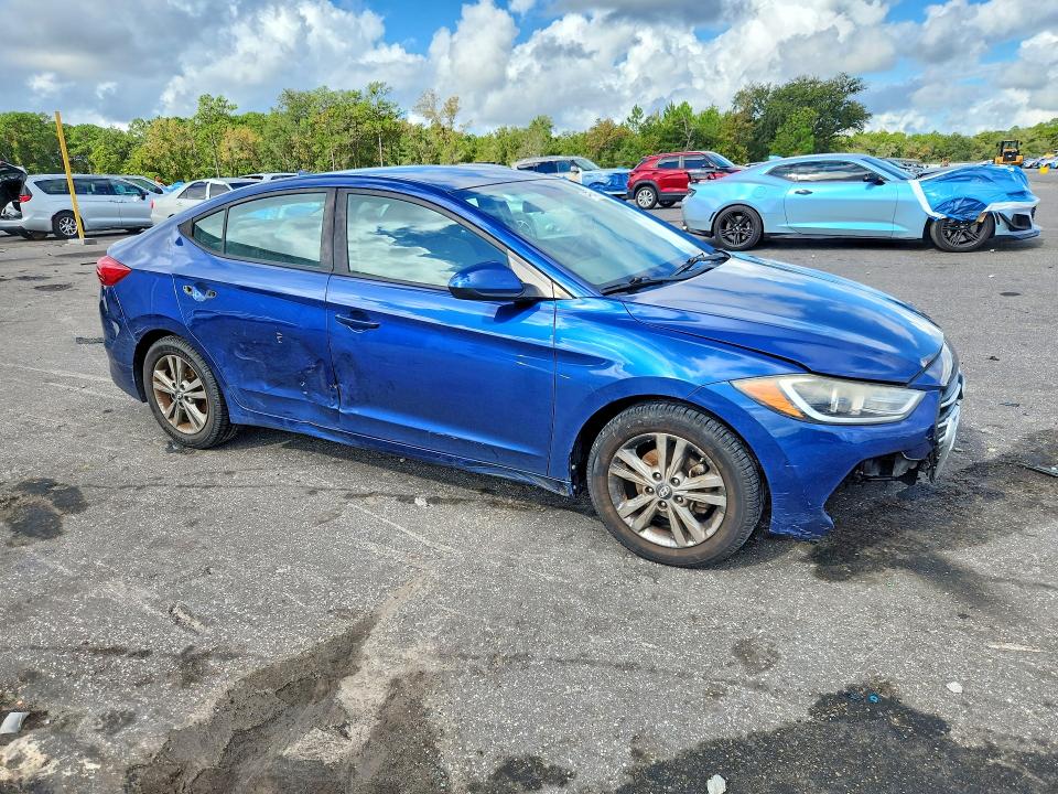 2018 Hyundai Elantra მანქანა იყიდება აუქციონზე, vin: 5NPD84LF3JH252704, აუქციონის ნომერი: 67615416