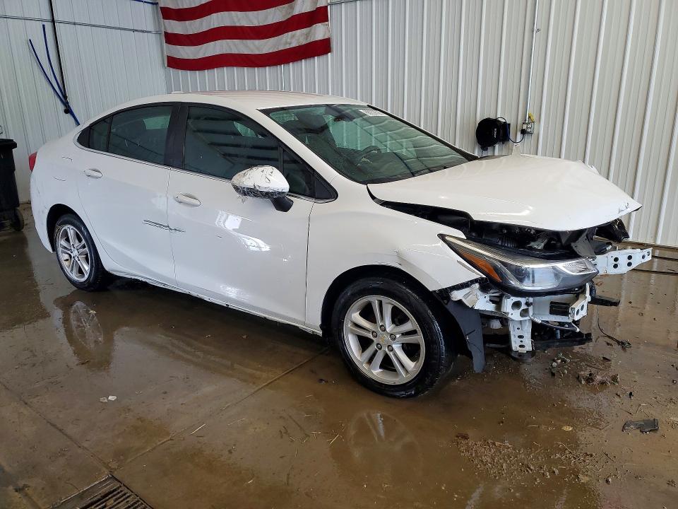 68233526 :رقم المزاد ، 1G1BE5SM0G7237413 vin ، 2016 Chevrolet Cruze مزاد بيع