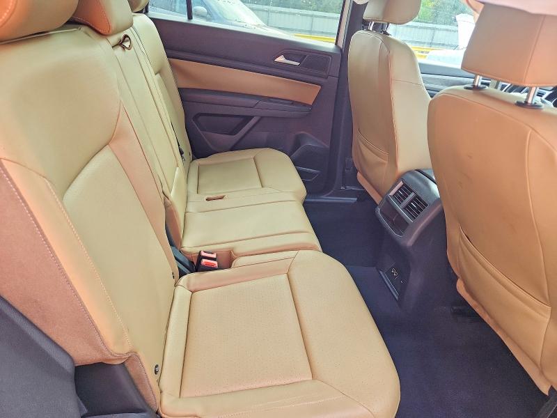 69412086 :رقم المزاد ، 1V26E2CA5LC220408 vin ، 2020 Volkswagen Atlas Cross Sport مزاد بيع