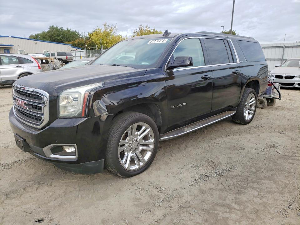 67478176 :رقم المزاد ، 1GKS1GKC7JR400306 vin ، 2018 Gmc Yukon Xl مزاد بيع