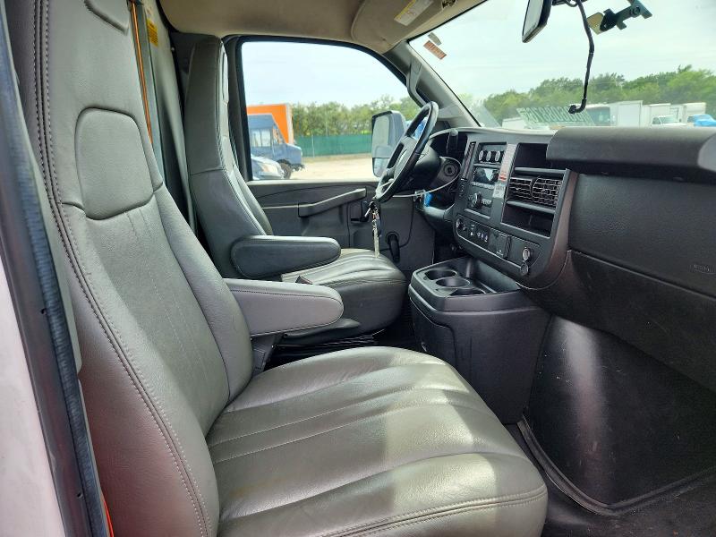 68608876 :رقم المزاد ، 1HA3GTC7XMN011238 vin ، 2021 Chevrolet Express مزاد بيع