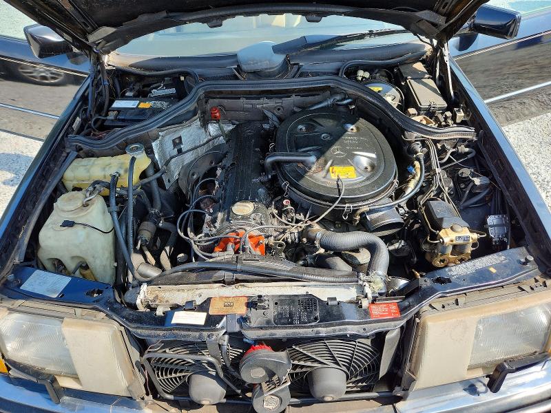 Продажа на аукционе авто 1992 Mercedes-benz 300, vin: WDBEA30E2NB577543, номер лота: 69936096