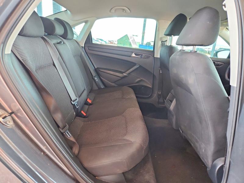 67495526 :رقم المزاد ، 1VWAT7A37GC054589 vin ، 2016 Volkswagen Passat مزاد بيع