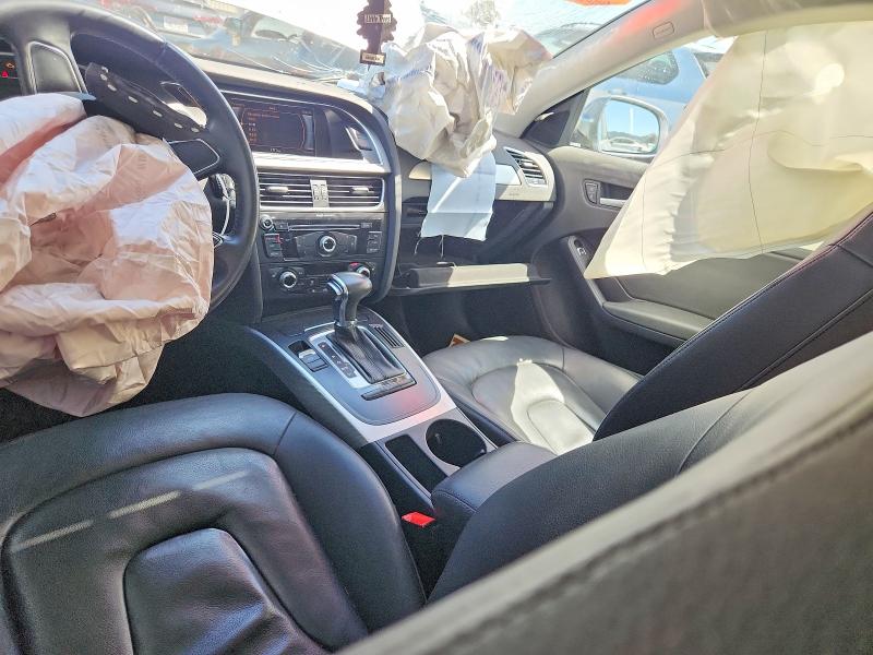 70176876 :رقم المزاد ، WAUAFAFLXFN002017 vin ، 2015 Audi A4 مزاد بيع