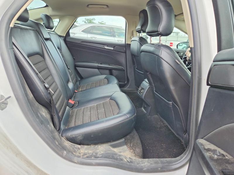 67294756 :رقم المزاد ، 3FA6P0HDXJR135099 vin ، 2018 Ford Fusion مزاد بيع