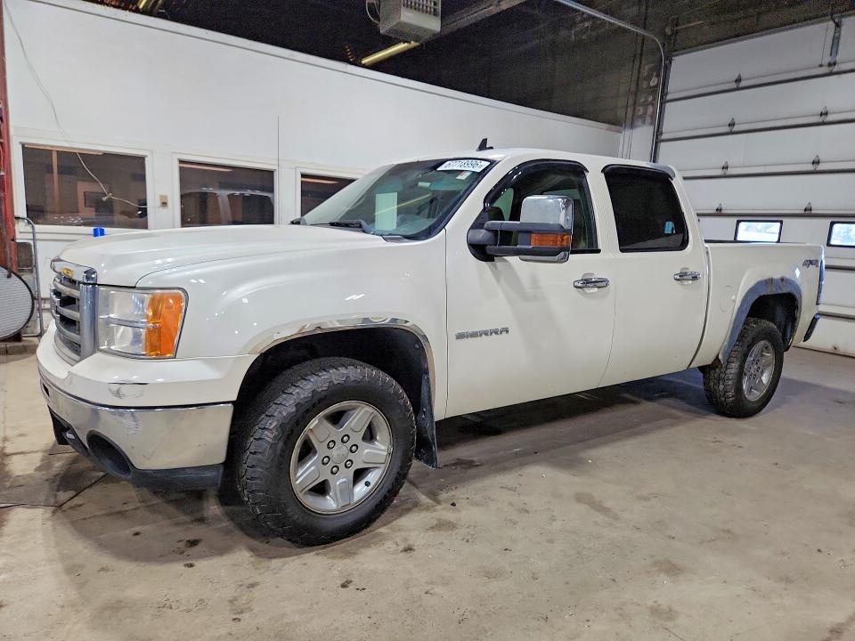 67718996 :رقم المزاد ، 3GTP2WE37BG218109 vin ، 2011 Gmc Sierra مزاد بيع