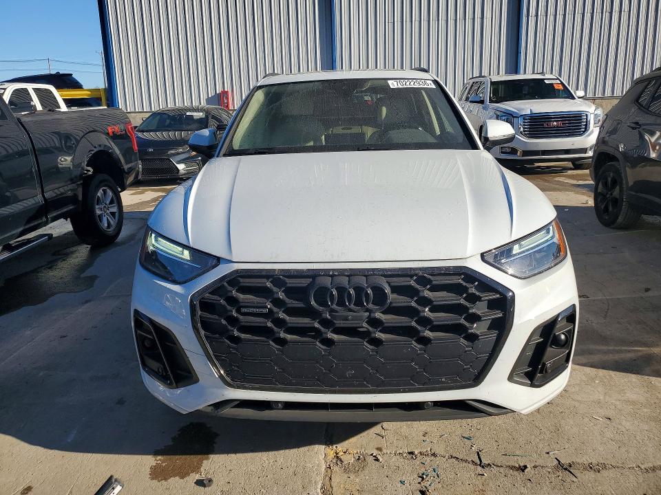70222936 :رقم المزاد ، WA1EAAFY5P2015883 vin ، 2023 Audi Q5 مزاد بيع