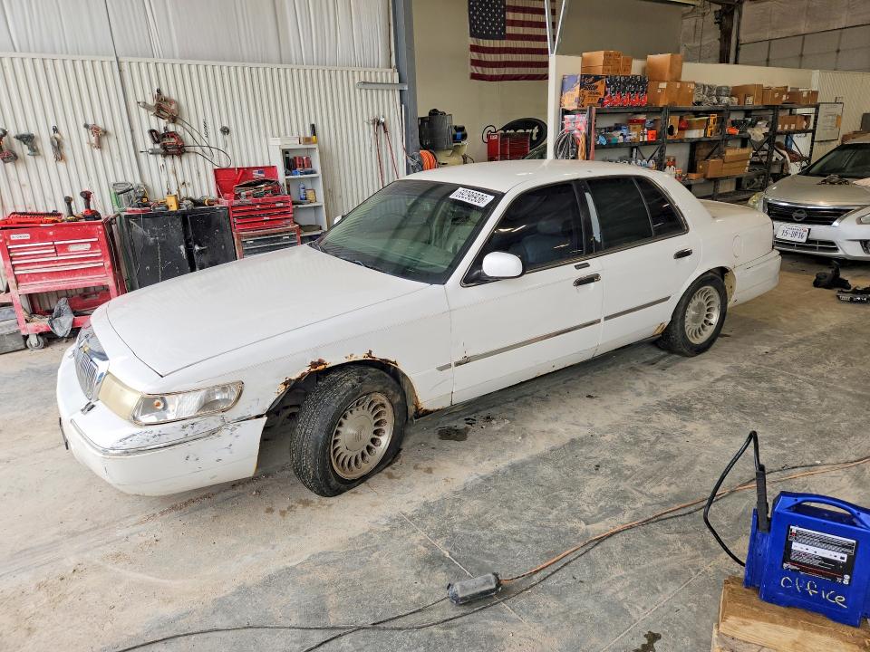 69296936 :رقم المزاد ، 2MEFM75WXYX713228 vin ، 2000 Mercury Grand Marquis مزاد بيع