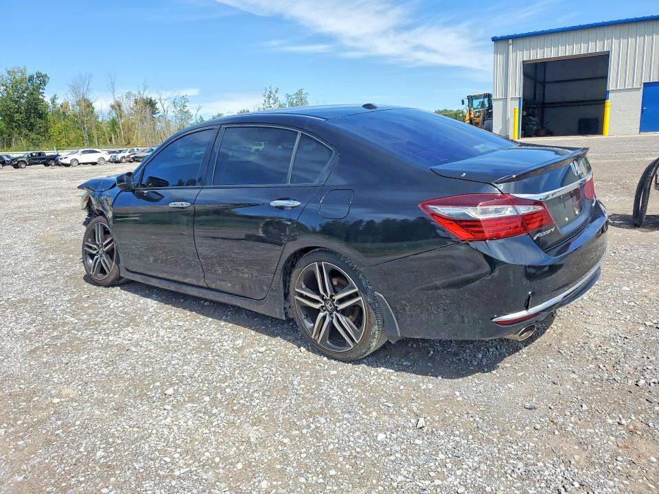 Auction sale of the 2017 Honda Accord, vin: 1HGCR3F90HA021173, lot number: 68399936