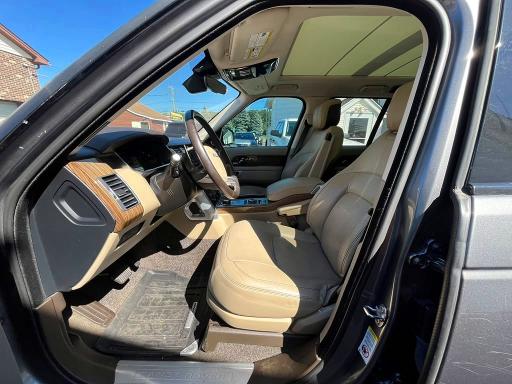 69382206 :رقم المزاد ، SALGS2SV0JA383312 vin ، 2018 Land Rover Range Rover مزاد بيع