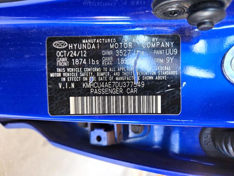 68889196 :رقم المزاد ، KMHCU4AE7DU377549 vin ، 2013 Hyundai Accent مزاد بيع