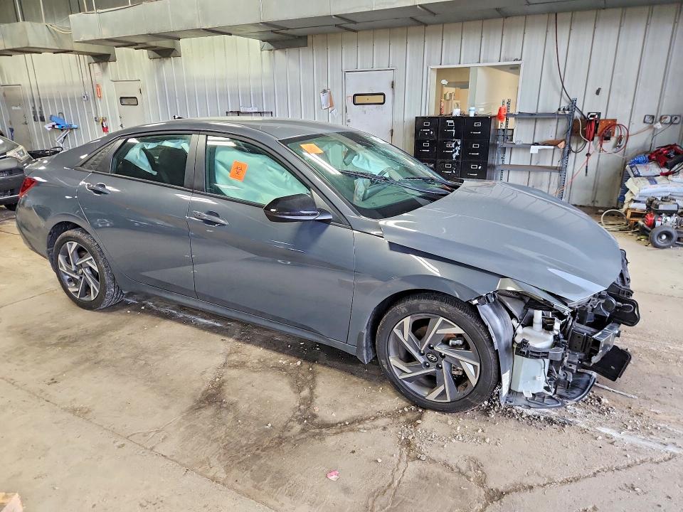 2025 Hyundai Elantra მანქანა იყიდება აუქციონზე, vin: KMHLM4DG1SU056097, აუქციონის ნომერი: 66807376