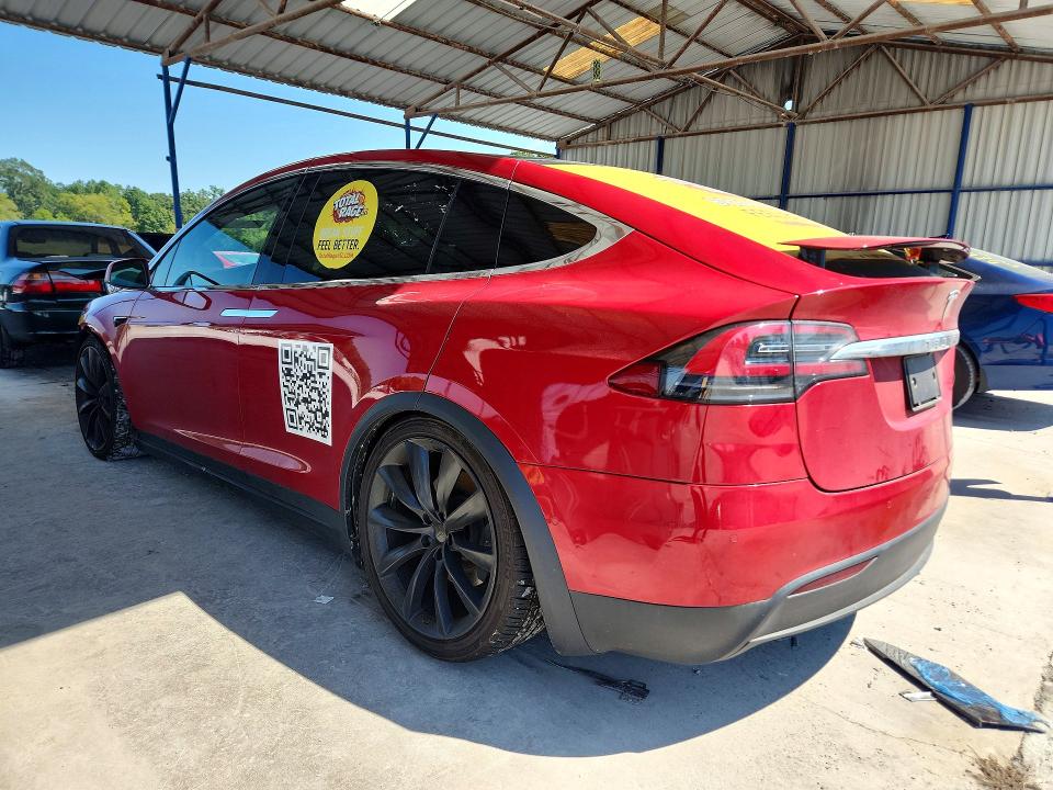 2020 Tesla Model X მანქანა იყიდება აუქციონზე, vin: 5YJXCDE22LF272076, აუქციონის ნომერი: 68594136