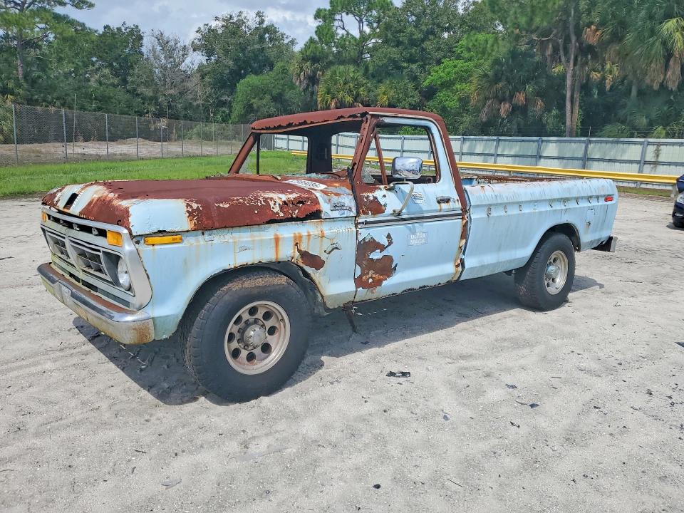 1977 Ford F-250 მანქანა იყიდება აუქციონზე, vin: F25SUY26945, აუქციონის ნომერი: 67989086