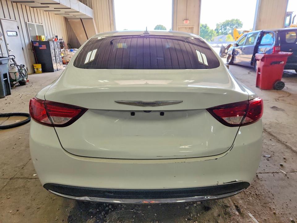 Aukcja sprzedaży 2015 Chrysler 200, vin: 1C3CCCAB6FN711031, numer aukcji: 70514396
