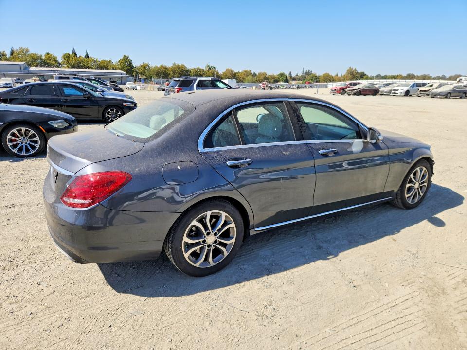 2015 Mercedes-benz C მანქანა იყიდება აუქციონზე, vin: 55SWF4JB3FU046365, აუქციონის ნომერი: 69629386